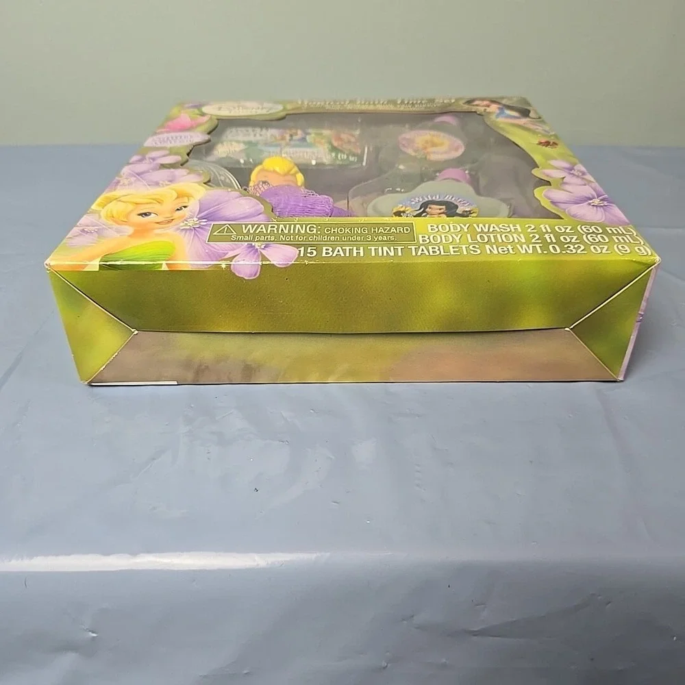 Disney Fairies Bath Time Gift Set Character Pouf Body Wash Body Lotion Bath Tint